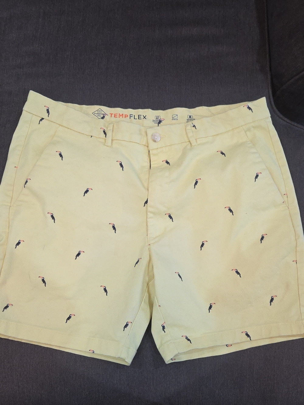 TempFlex Men's Yellow Toucan Print Shorts
